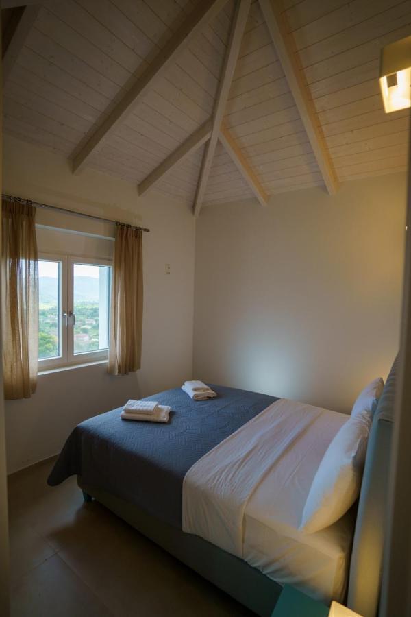 Astrali Stone Villas Paramythia Bagian luar foto