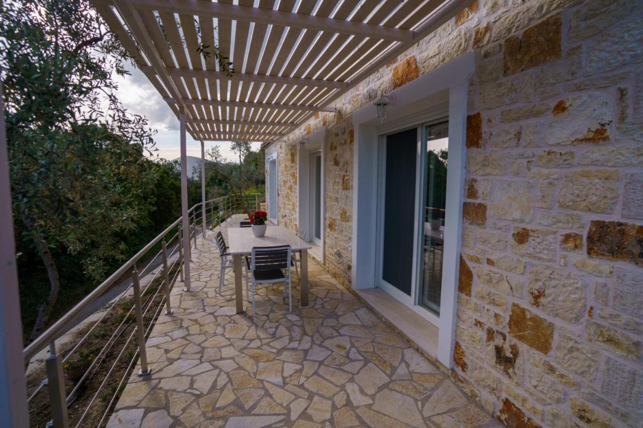 Astrali Stone Villas Paramythia Bagian luar foto